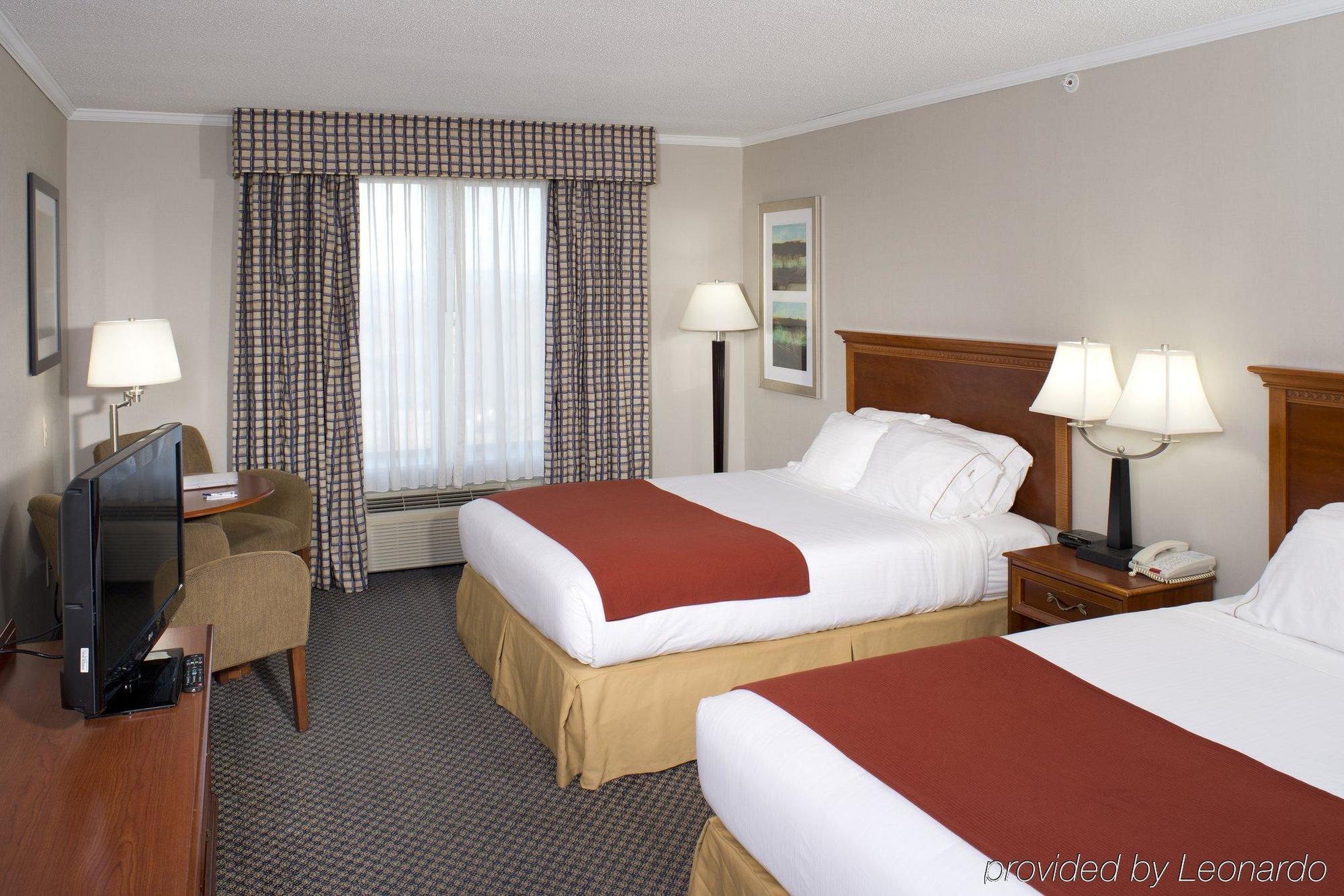 Holiday Inn Express & Suites East Greenbush Albany-Skyline An Ihg Hotel Rensselaer Zimmer foto